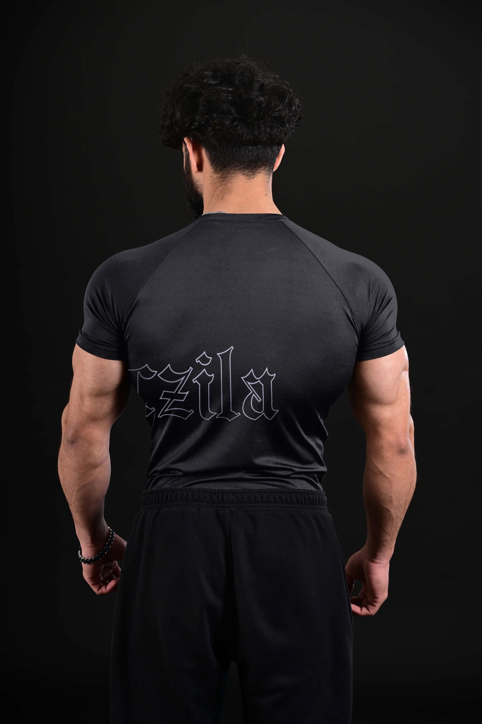 Darczila signature Compression Tee [BLACK]