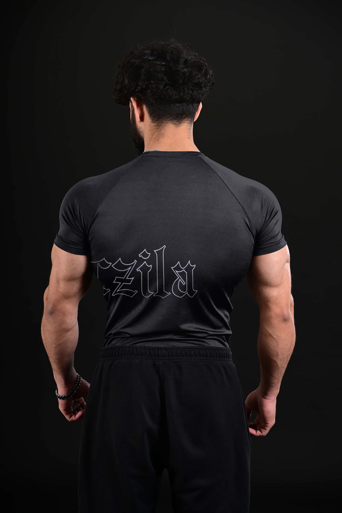 Darczila signature Compression Tee [BLACK]