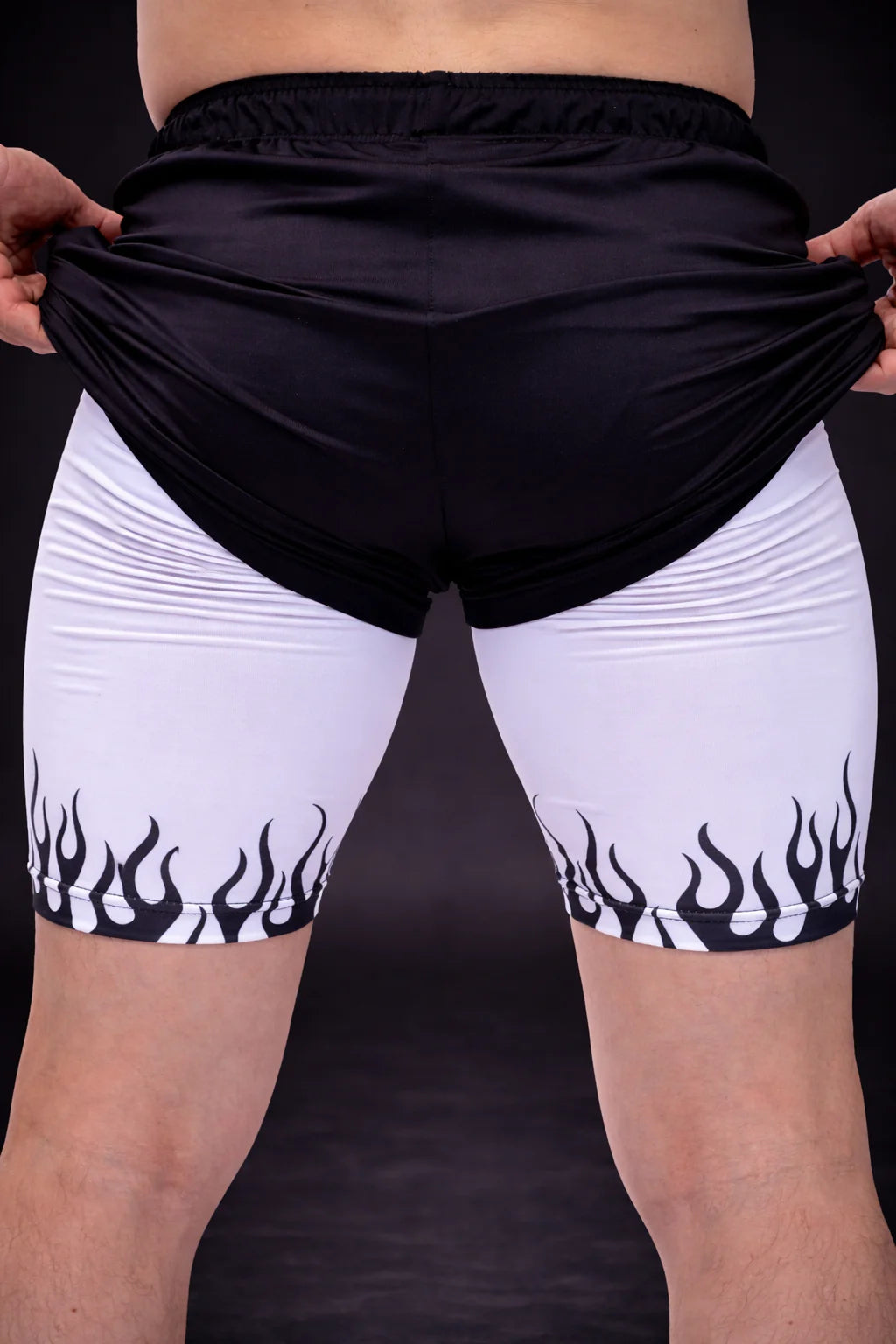 Baki Shorts (Black)