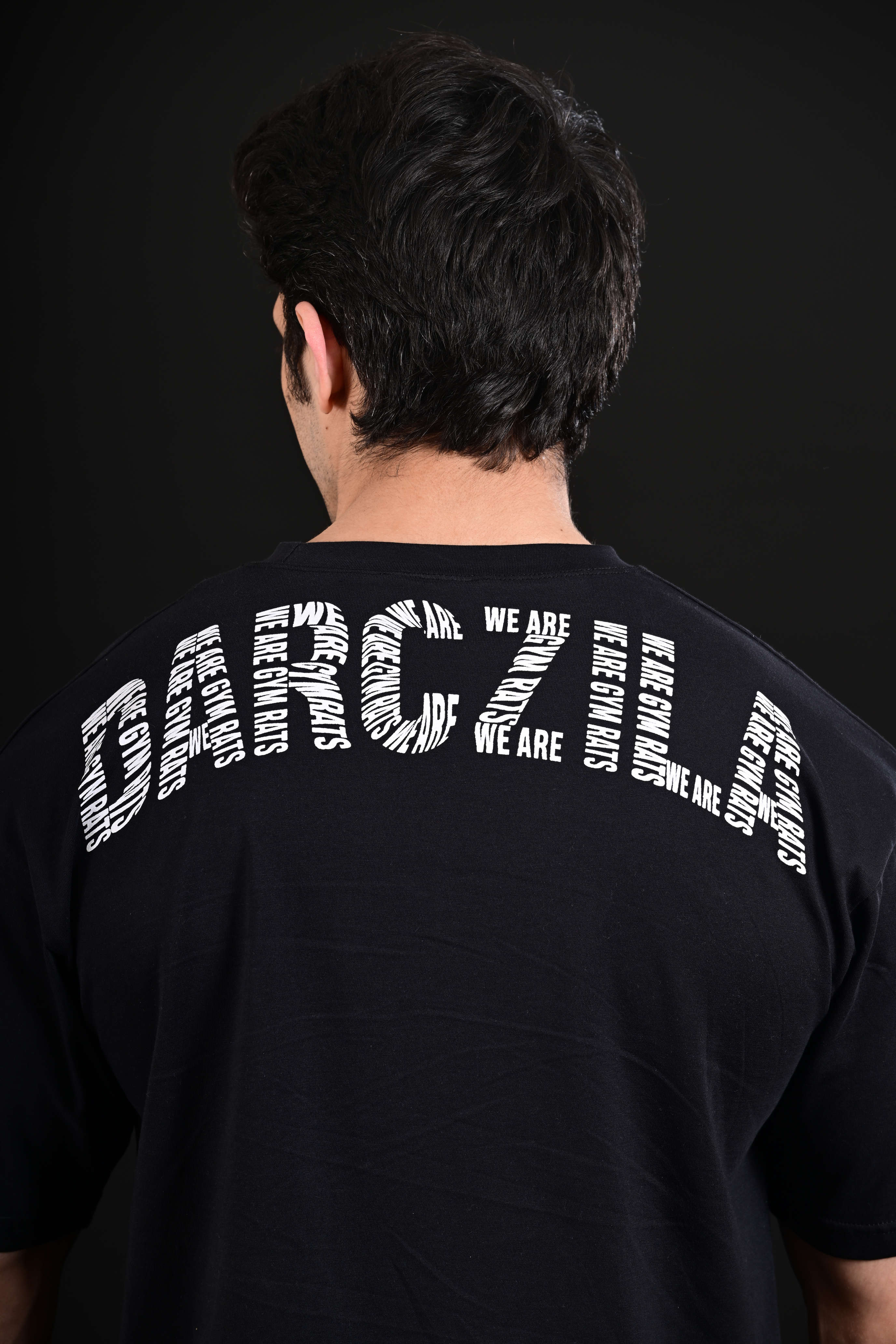 Modern fit black men’s t shirt street style Pakistan