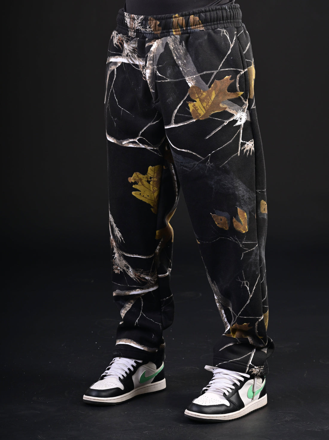 Relaxed fit dark joggers for men Pakistan

