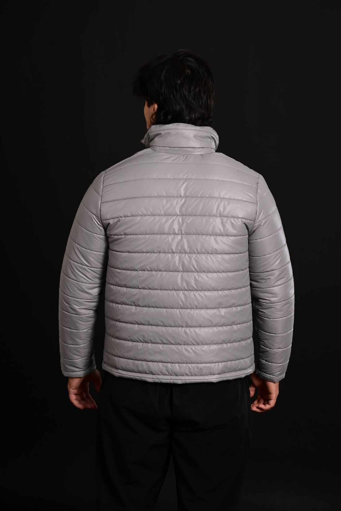 Darczila sea puffer jacket fabric close up Pakistan