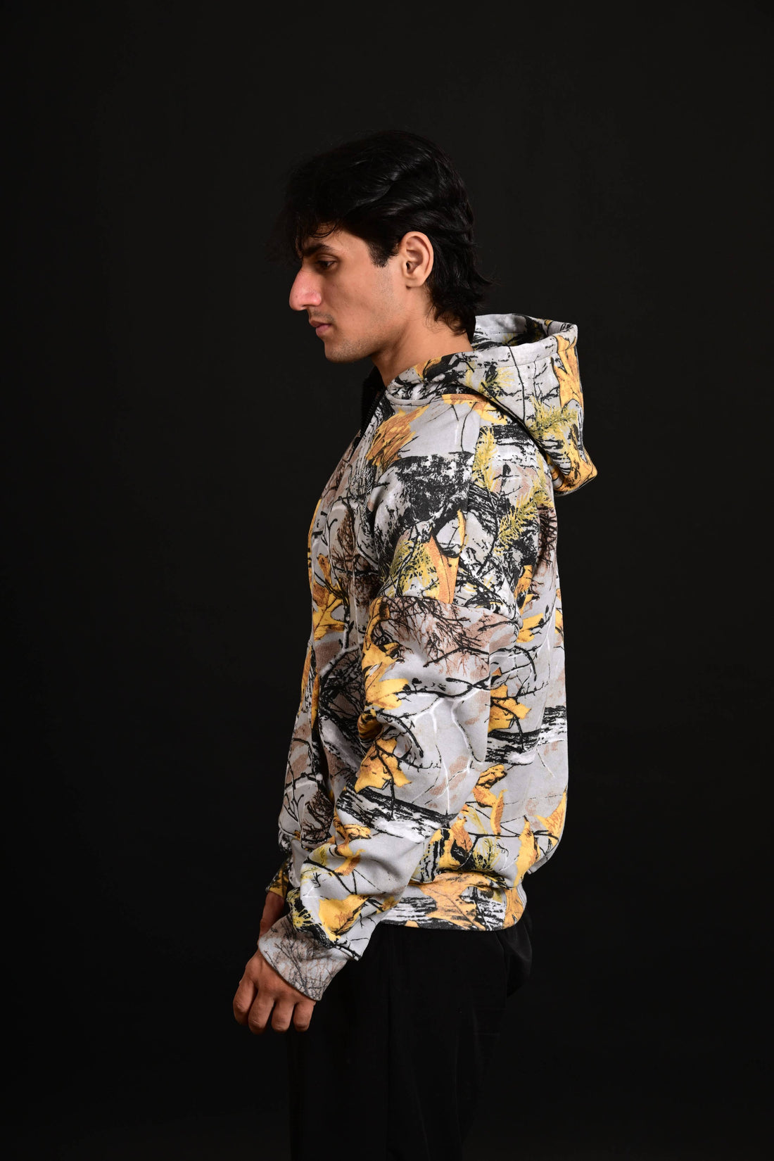 Men wearing oversized camo hoodie Pakistan