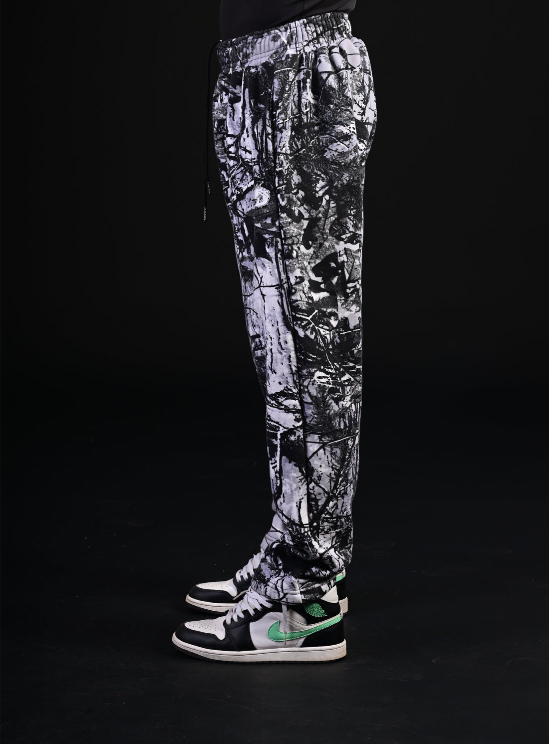 Breathable summer joggers for men Pakistan