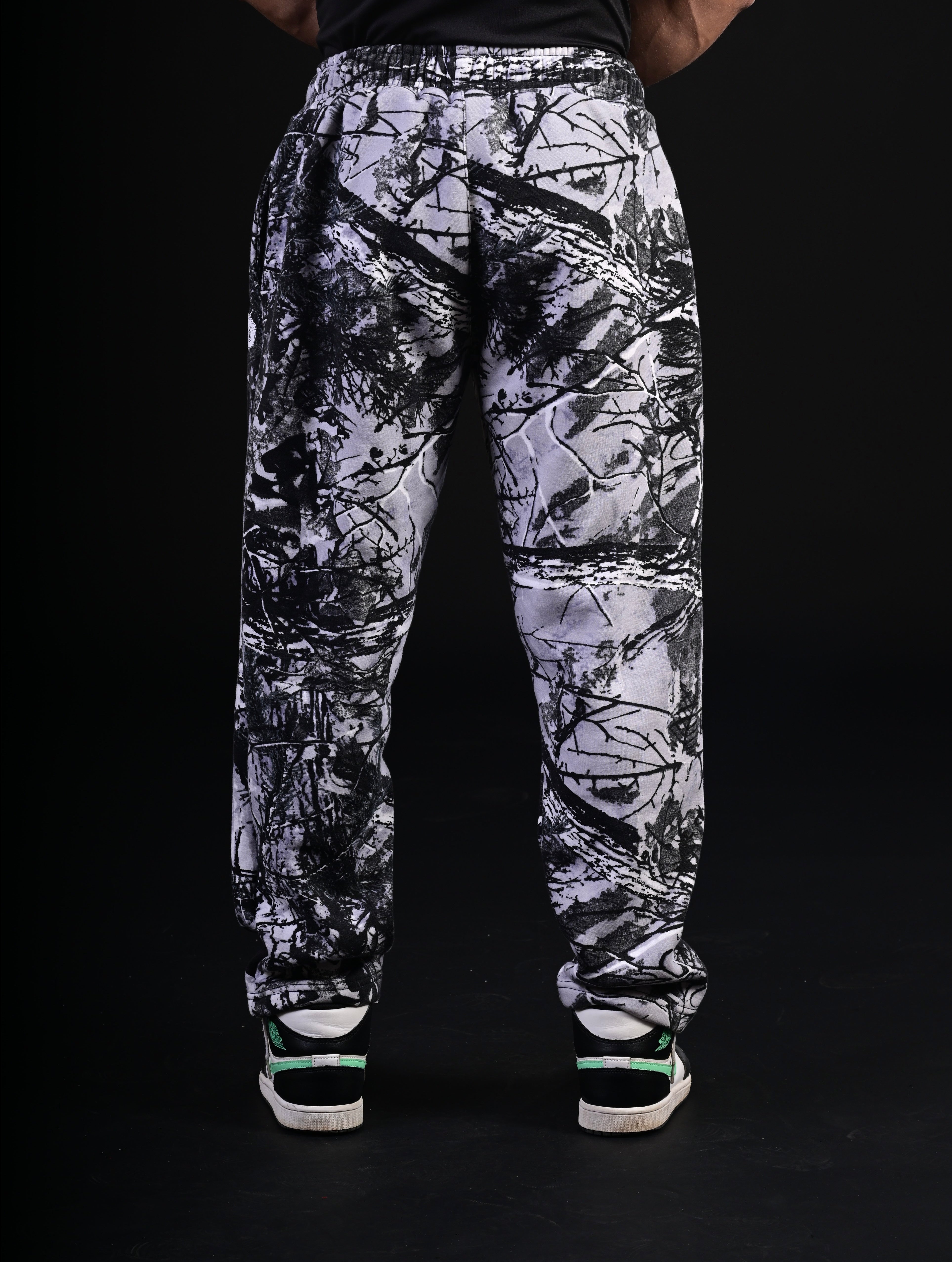 Light shade casual joggers men Pakistan